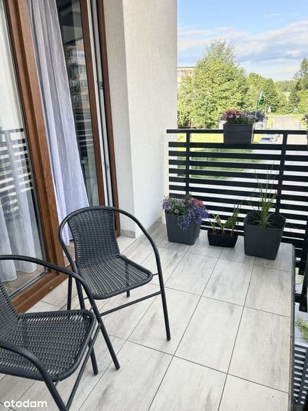 3 pokoje 55m BEZ POŚREDNIKÓW • Winda • PARKING •gotowe do zamieszkania