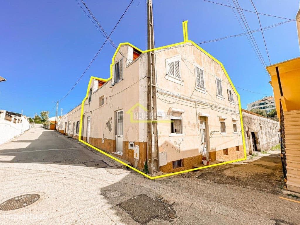 Oportunidade de Investimento na Figueira da Foz - 3 Frações com Ele...