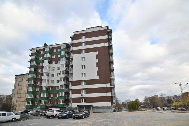 Продаж дворівневої 3-кімнатної квартири. АВТОНОМНЕ ГАЗОВЕ ОПАЛЕННЯ
