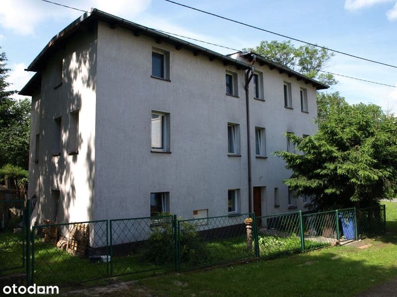 Przestronny dom dla rodziny – cisza, spokój i duży ogród