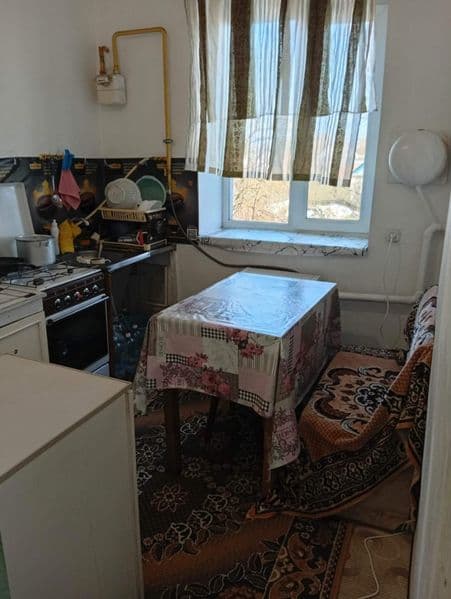 Срочно))  Продам 1 і 2 кімнатну квартиру 0982651137
Шепетівський Р -н