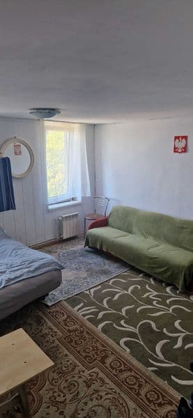 Pokój ze wspólną kuchnią blisko szkoły, szpital, dekada, pks
