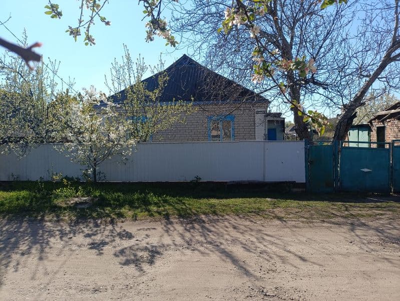 Будинок 82 м², 4кімнати + веранда, кухня, ванна