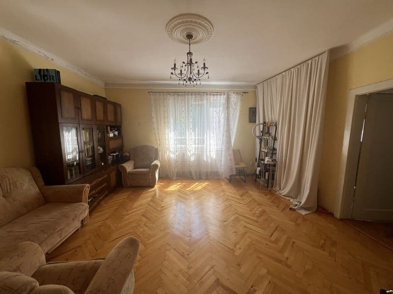 Продаж квартири біля Центру