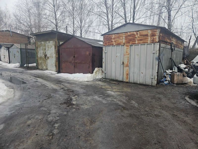 Гараж в Бармаках