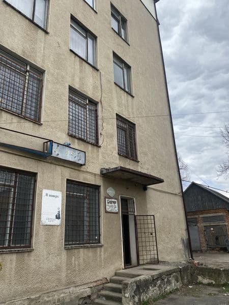 Продаж комерційного приміщення в Калуші , в центрі міста