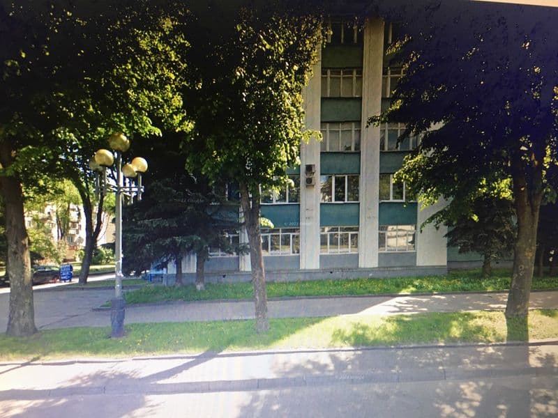 Нежитлові приміщення 244,8 м2, Рівне, вул. Кавказька, 5