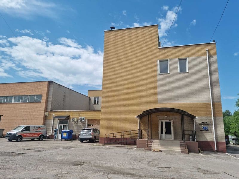 Продаж офісної будівлі