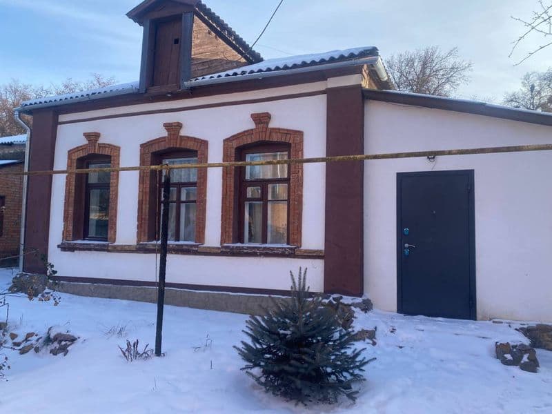 Продам квартиру(частину будинку)