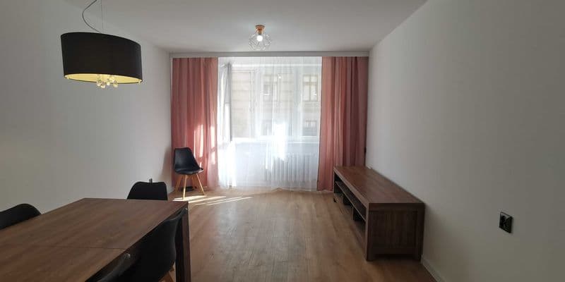 Wynajmę mieszkanie M3 w Cieszynie 47m2 po remoncie