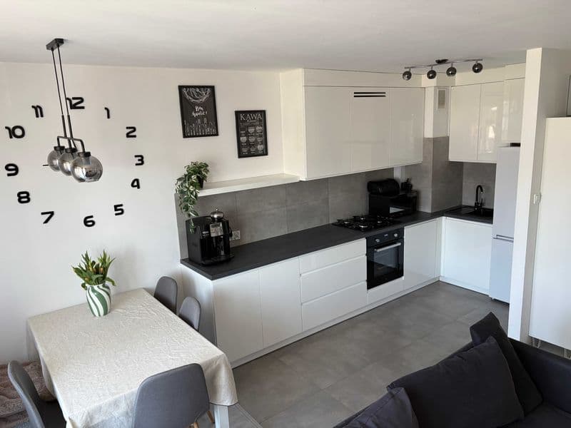 3 pokoje | 71,9 m² | Piaseczno | 2 poziomy | Balkon | +/- Garaż
