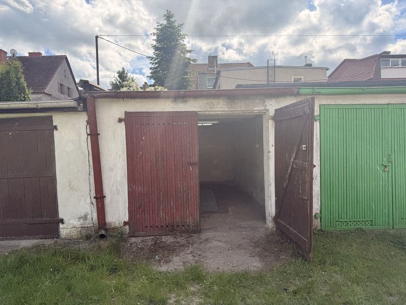 Garaż murowany w Lęborku