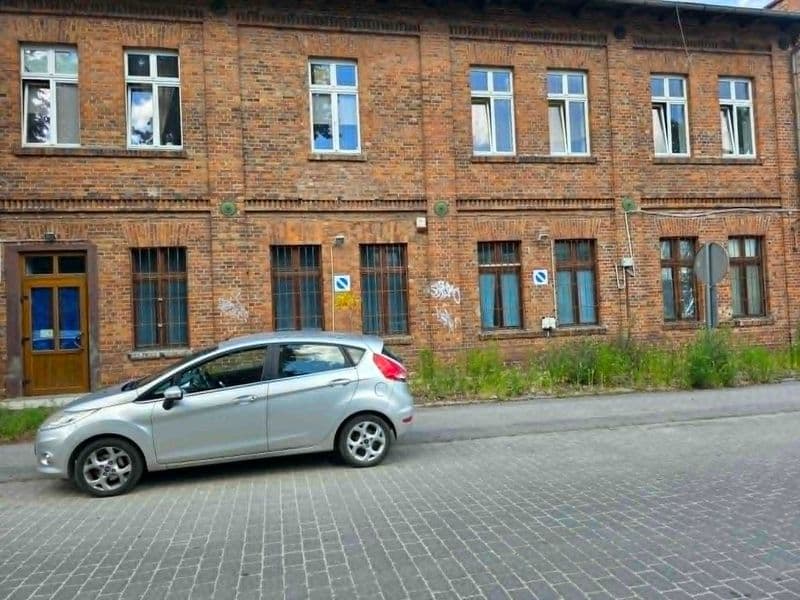 OBIEKT W CENTRUM MIASTA  200 m² | Idealny pod Gastronomię ,Gabinety lekarskie  , Kancelarie  Lub inne lokale usługowe  Klub lub Dyskotekę!