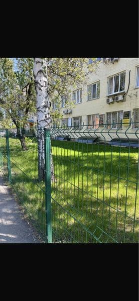 Продаж окремо розташованої будівлі