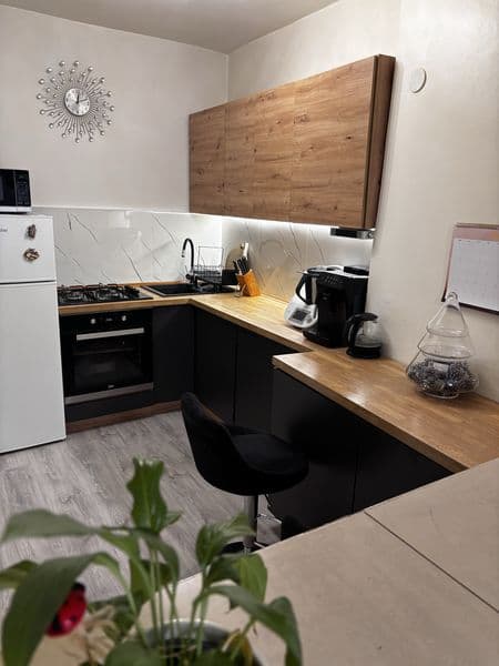 Sprzedam umeblowane mieszkanie 35,1 m2