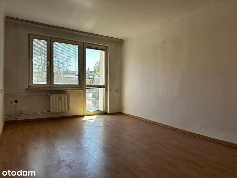 Mieszkanie 3‑pokojowe do remontu – 57,6 m²