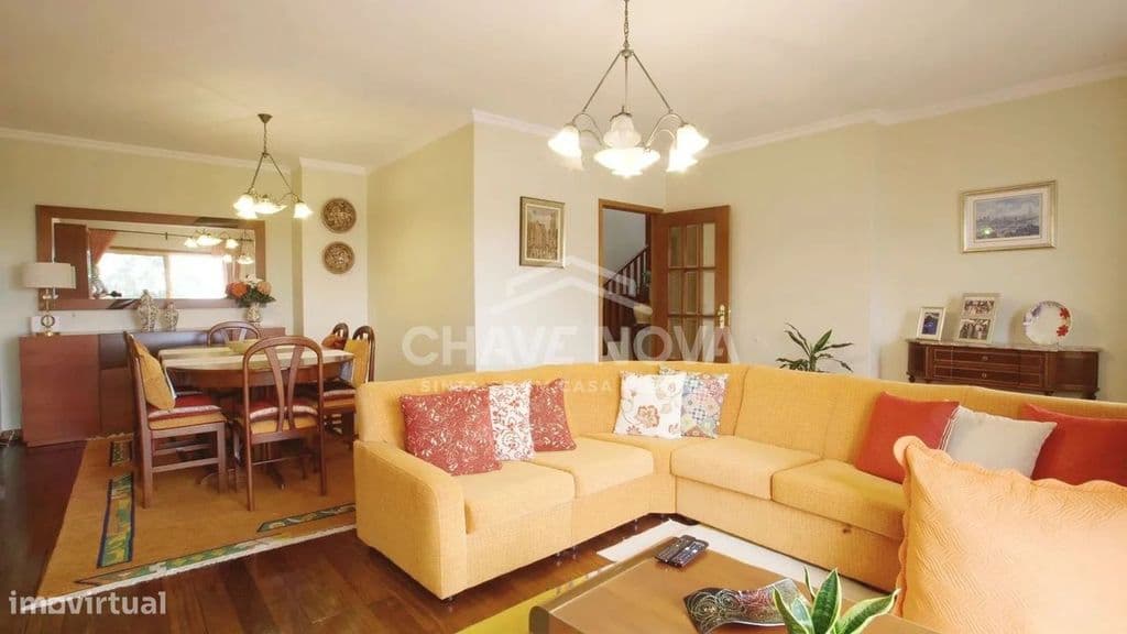 Apartamento Familiar T3+1 com Vista Mar em Canidelo Refª AR/04939/RS