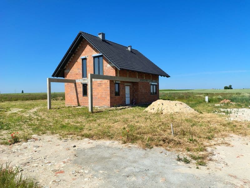 Dom 118 m², stan surowy zamknięty – Kamienna k. Namysłowa, działka 8,5
