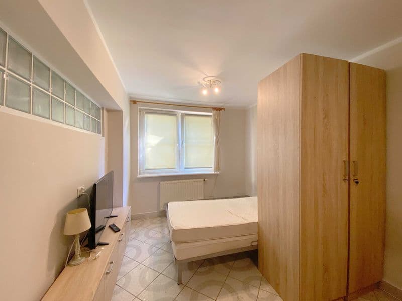 Sprzedam lokal / mieszkanie - 60 m2 przy ul. Monte Cassino 17