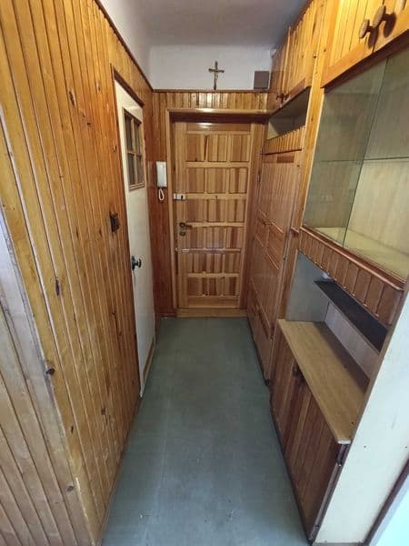 Mieszkanie 3-pokojowe 45,1 m² – Ostrowiec Św. – 2 piętro – do remontu