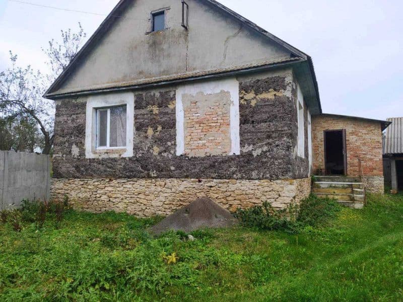 Продаж будинку з великою ділянкою. с. Нова Мощаниця, Здолбунівський р-н