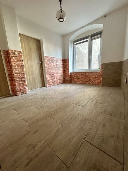 2-pokojowe mieszkanie DO REMONTU - Ścisłe centrum Świdnicy!