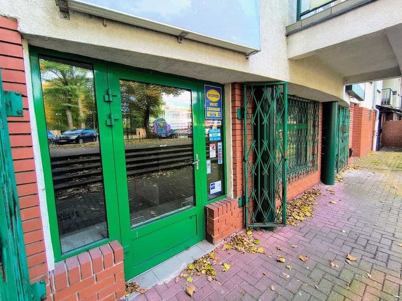 Lokal usługowy 84,5 m², parter, Al. Partyzantów 42 – Puławy