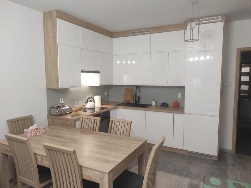 Mieszkanie 59,8m2 pierwsze piętro, 3 pokoje, blok z 2019r.