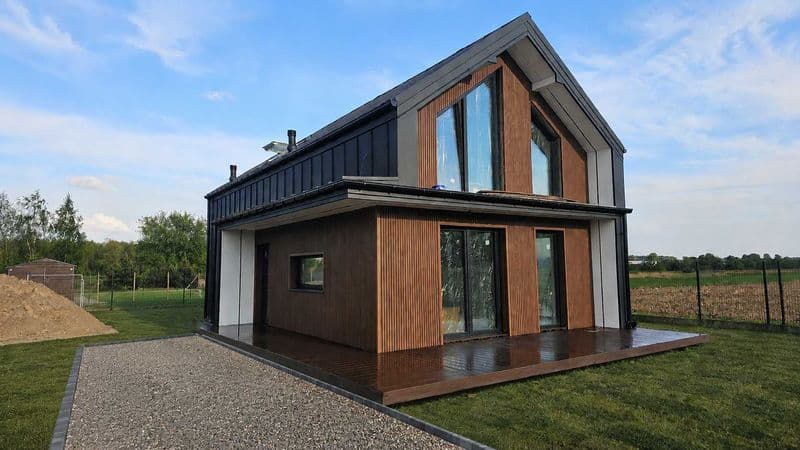 Energooszczędny Dom 100m2- Fotowoltaika, Oczyszczalnia Biologiczna, Magazyn Energii