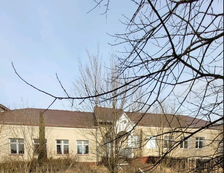 Терміновий продаж!Чудова пропозиція продажі готельно-ресторанного ко