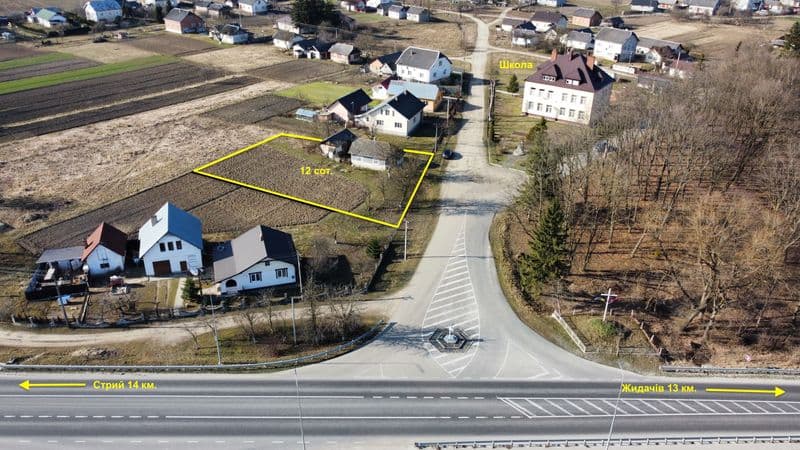 Продаж цегляного будинку неподалік міста Стрий (14км).