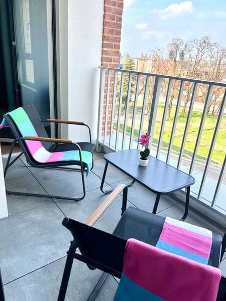 Designerski apartament w inwestycji Żurawie | Tereny Stoczni Gdańskiej | Widok na stocznię