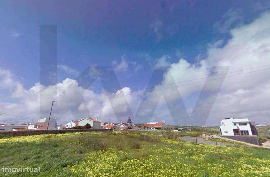 Oportunidade Única: Terreno Urbanizável de 3.840m2 junto ao Mar!