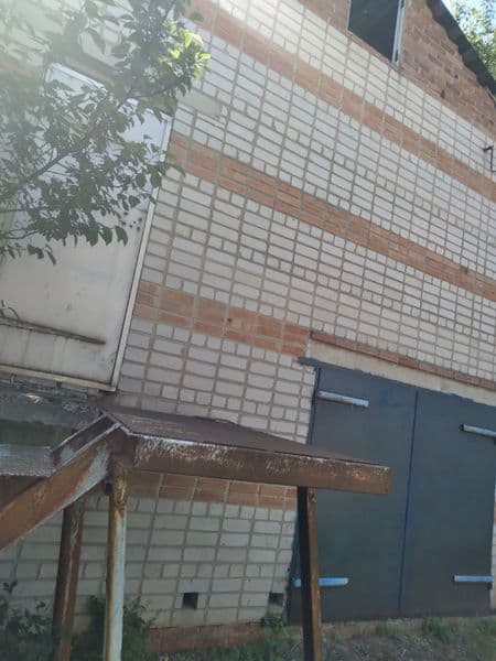 Дача, місто Павлоград ,можна облаштувати під постійне проживання