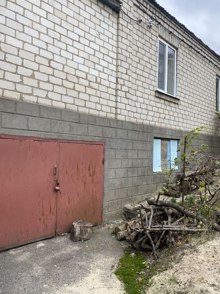 Продаю або міняю пів будинку на квартиру