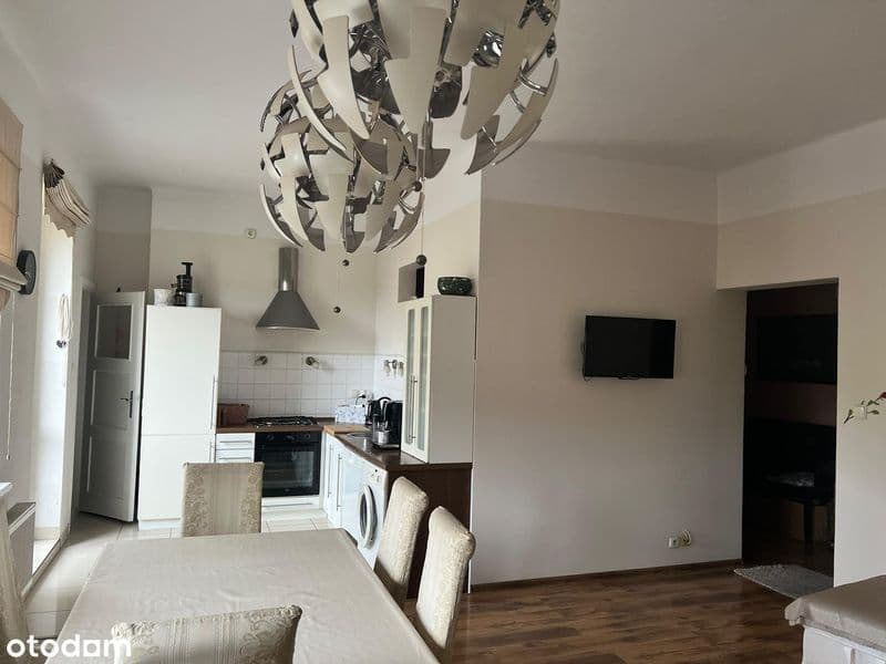 Przestronne mieszkanie 72 m² w kamienicy - Śródmieście, Głogów