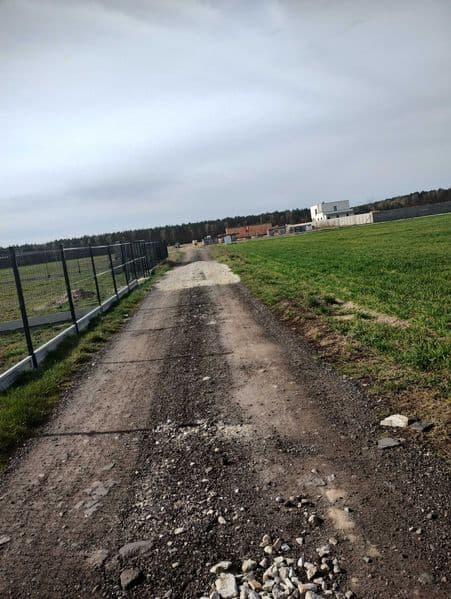 Sprzedam działkę budowlaną Piotrowice ok. Leszna