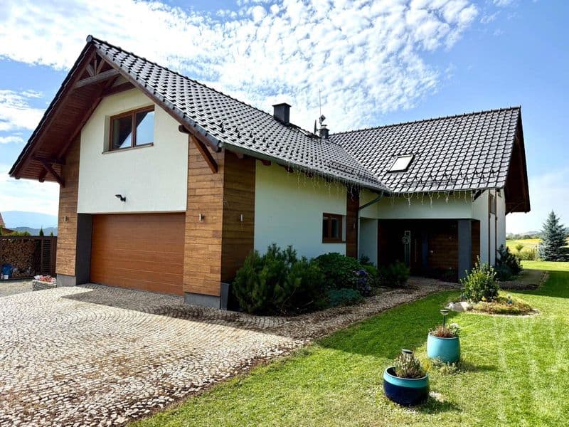 Dom z widokiem na Karkonosze
