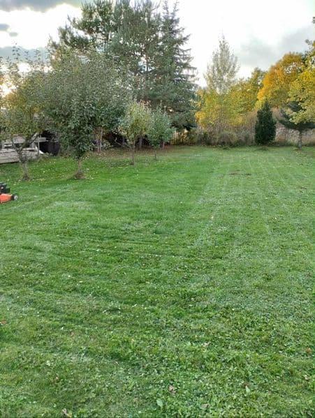 Sprzedam działkę budowlaną - bardzo dobra lokalizacja