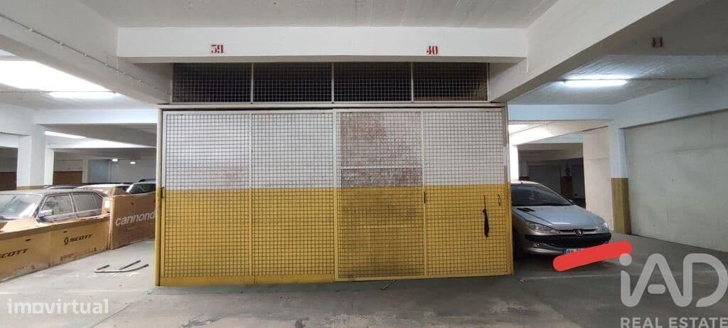 Estacionamento em Faro de 24 m2