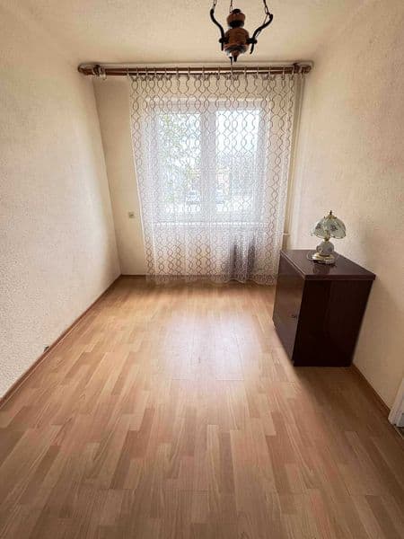 3 pokoje | 46m2 | Parter | ul. Szydłowiecka | Bezpośrednio
