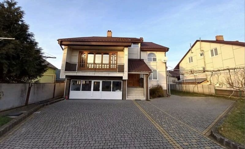 Продаж будинку, Закарпатська, Виноградів, р‑н. Виноградів