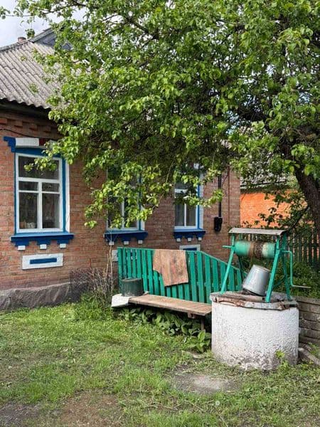 Продам дом в селі Лубенський район Полтавська область село Литвяки
