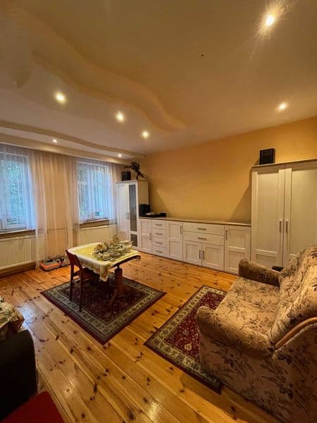 Sprzedam mieszkanie, wysoki parter, 2 pokoje, 58,5 m², niski czynsz + ogródek ROD