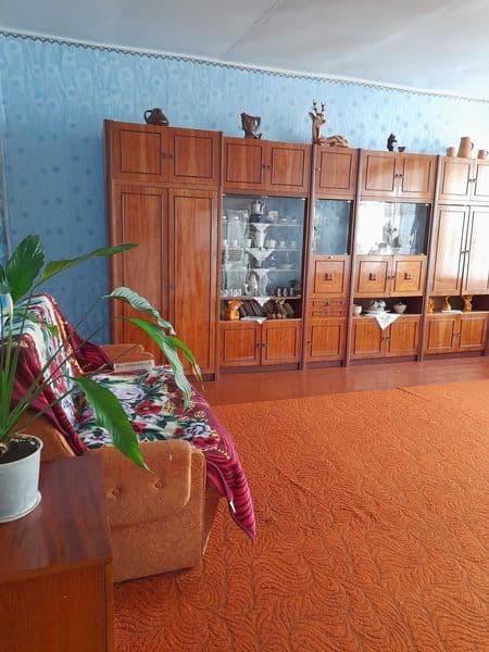 Продається квартира будинкового типу загальною площею 92 м²