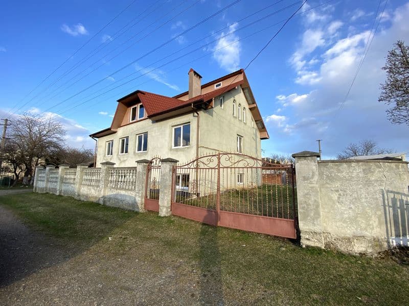 Продаж Комерційної Будівлі 450м.кв. с.Братківці. 5км. до м.Стрий
