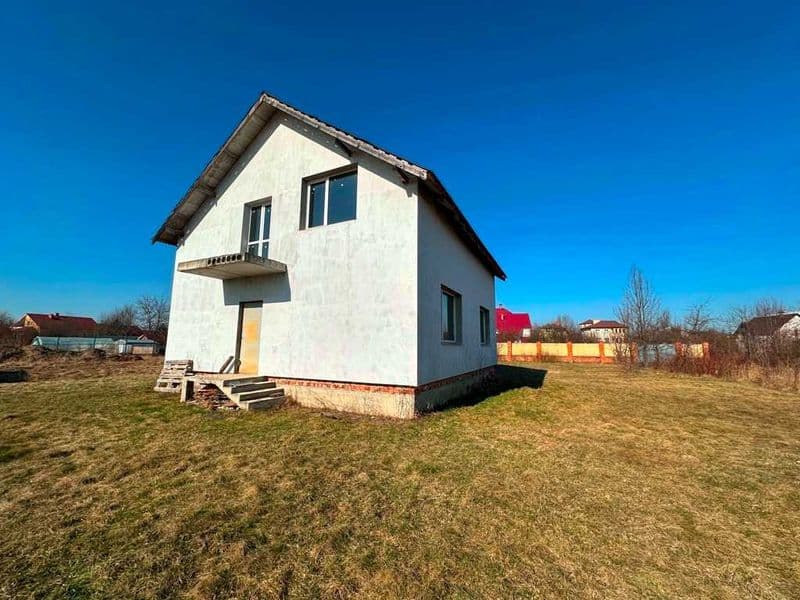 Продаж новозбудованого будинку