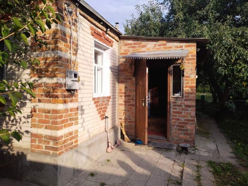 Продам будинок м Дергачі, стадіон