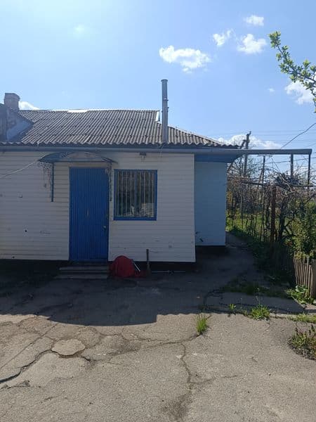 Продам будинок зі зручностями