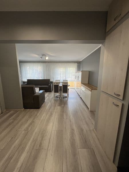 Mieszkanie na parterze 60,51 m2 - 3 pokoje kuchnia łazienka toaleta balkon piwnica